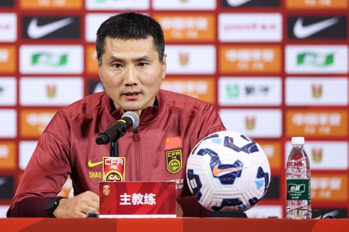 pg电子游戏骗局-邵佳一要求国家队向U23国足学习|亚洲杯|U23亚洲杯|足球|学习会|集训_新浪体育_新浪新闻